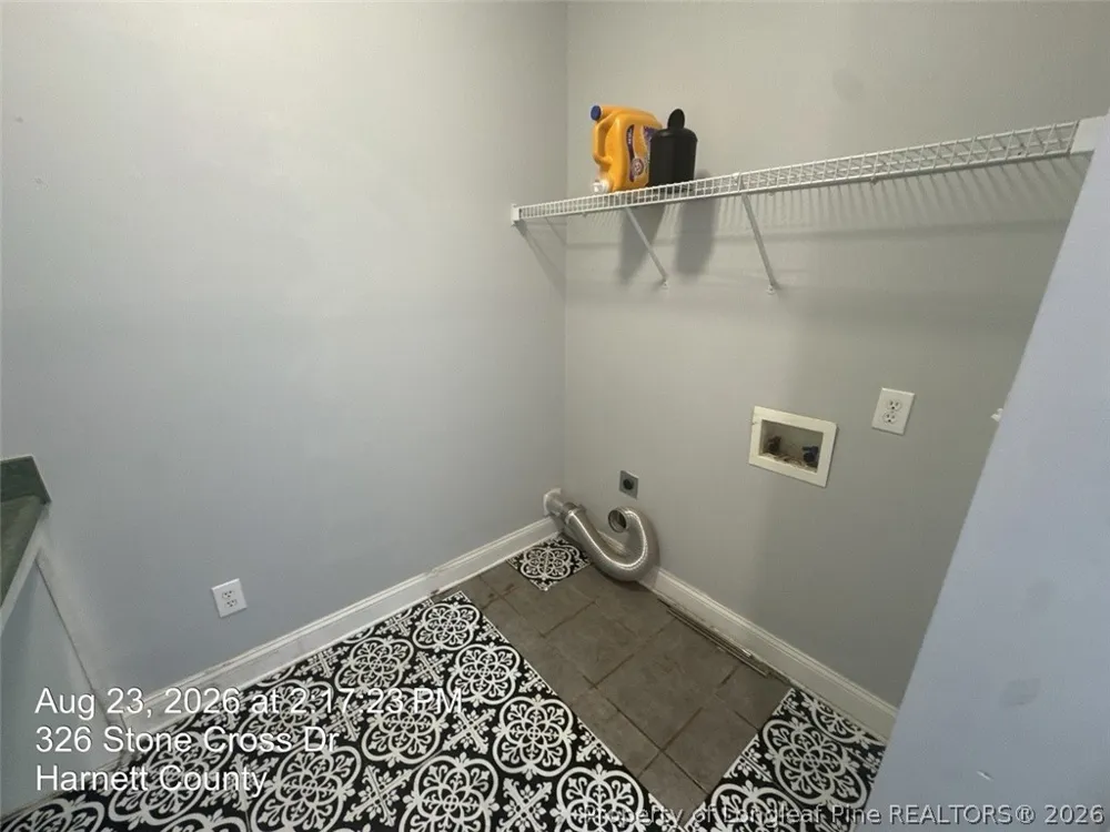 326 Stone Cross Drive Spring Lake, NC 28390