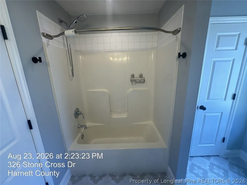 326 Stone Cross Drive Spring Lake, NC 28390