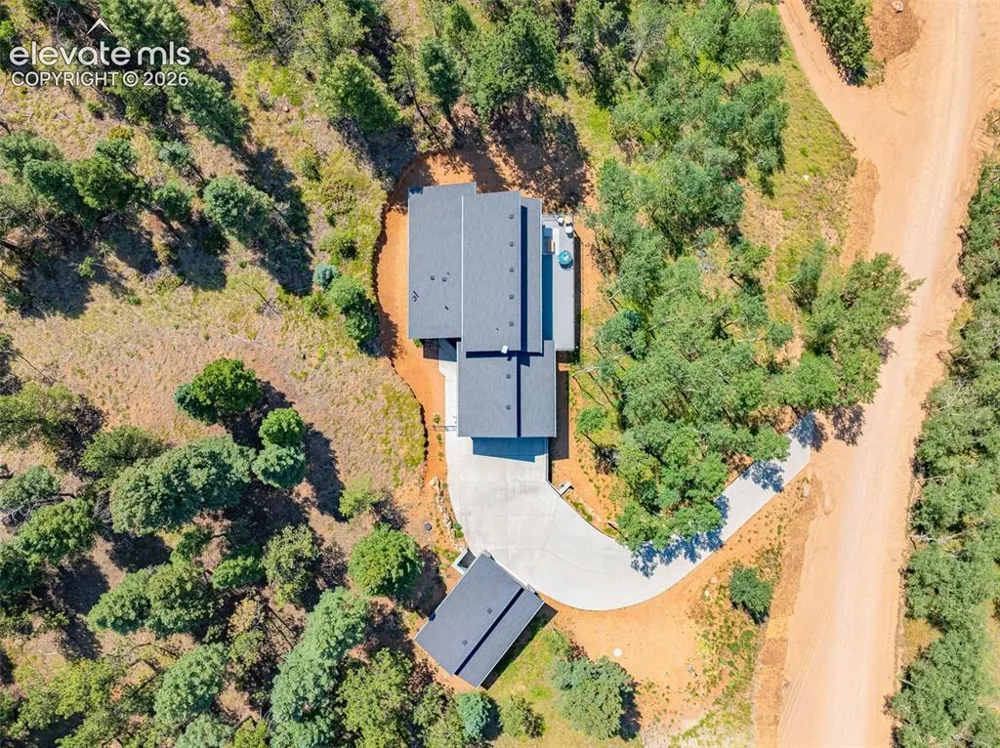 6770 Eagle Mountain Road Manitou Springs, CO 80829