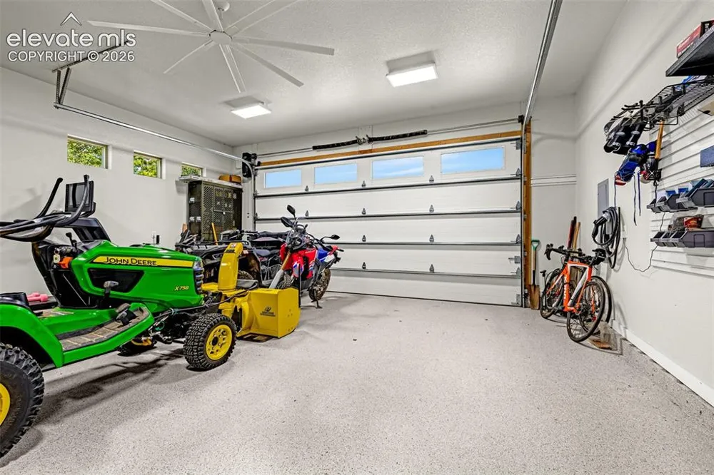 6770 Eagle Mountain Road Manitou Springs, CO 80829