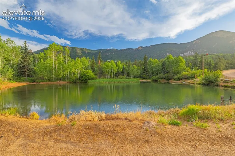 6770 Eagle Mountain Road Manitou Springs, CO 80829