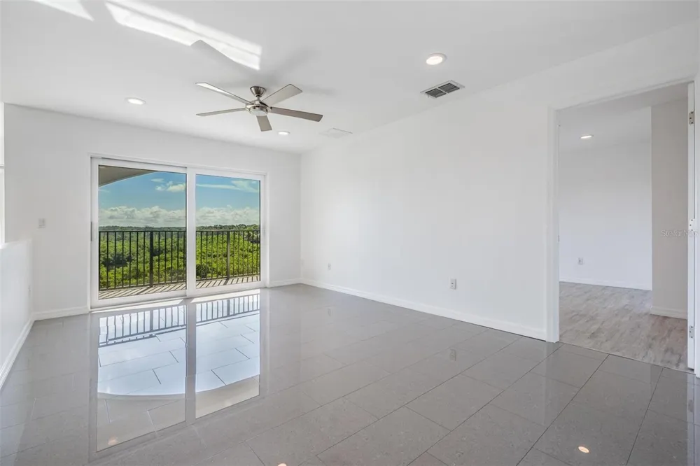 244 MARINER DRIVE #244 Tarpon Springs, FL 34689
