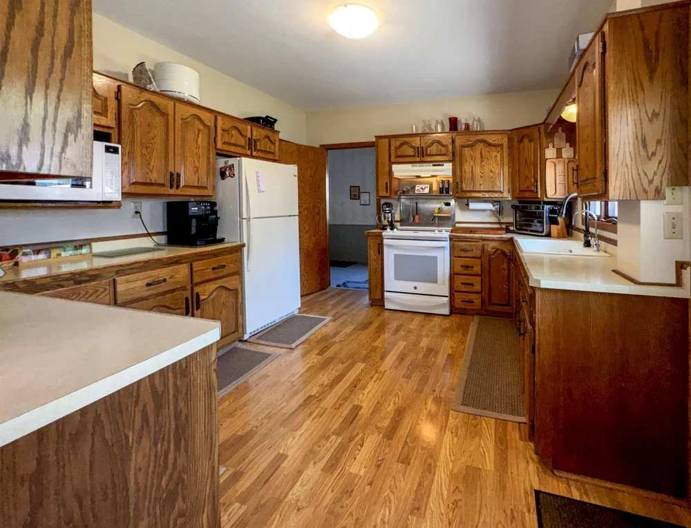 316 S Ash Street Crookston, MN 56716