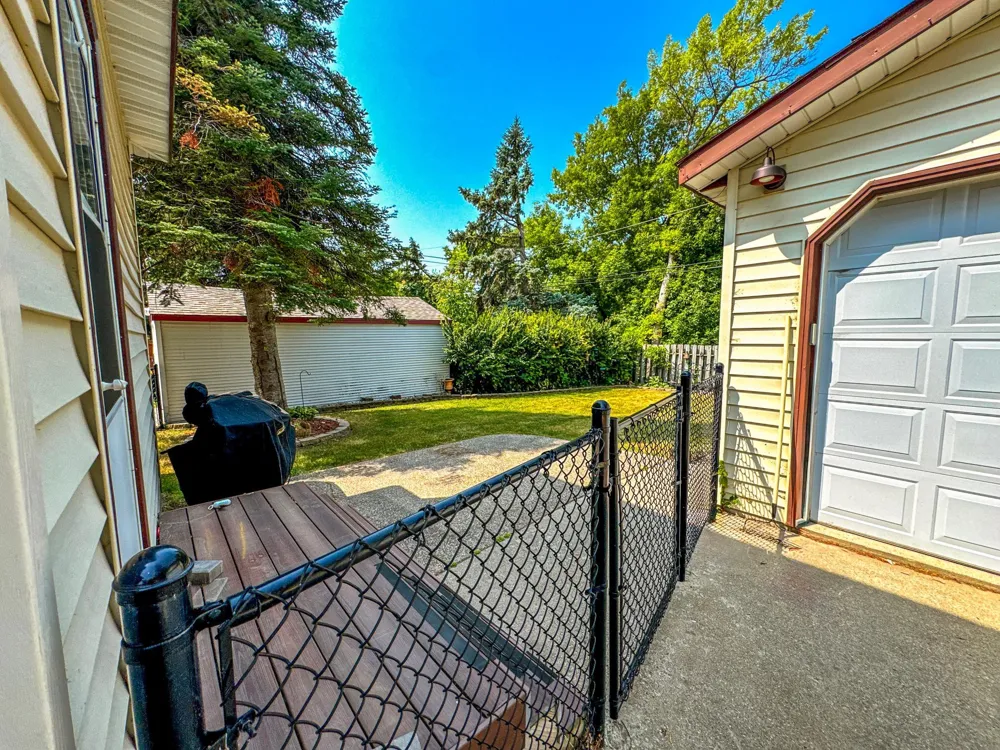316 S Ash Street Crookston, MN 56716