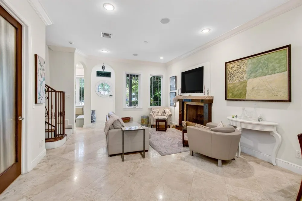 113 NW 1st Avenue Delray Beach, FL 33444