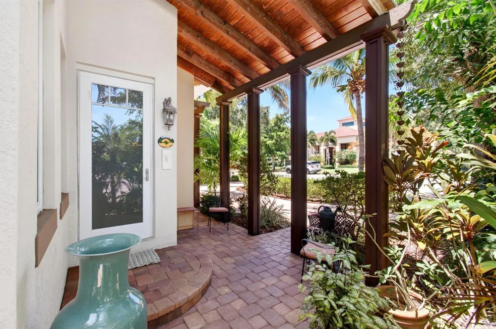 113 NW 1st Avenue Delray Beach, FL 33444
