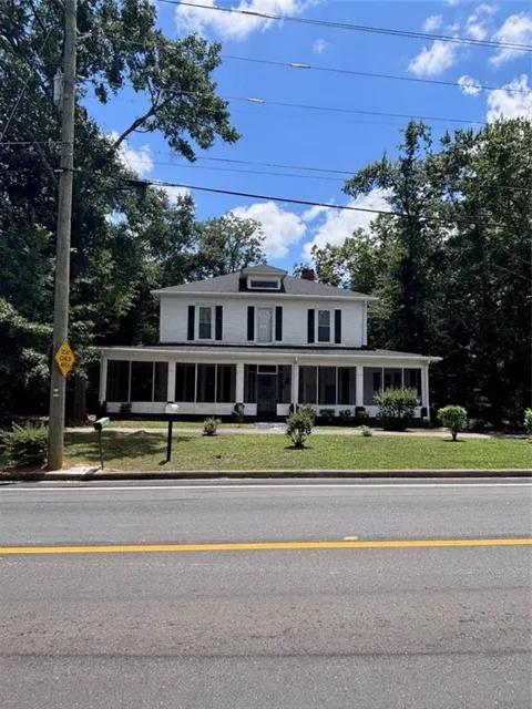 606 E Solomon Street