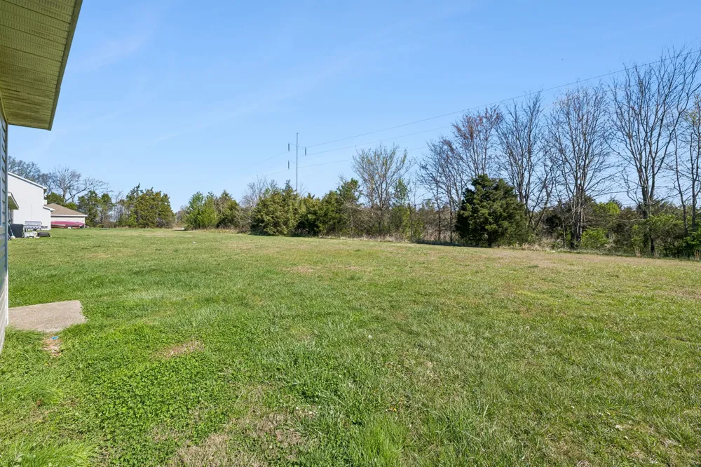 1139 Acorn Dr Lewisburg, TN 37091