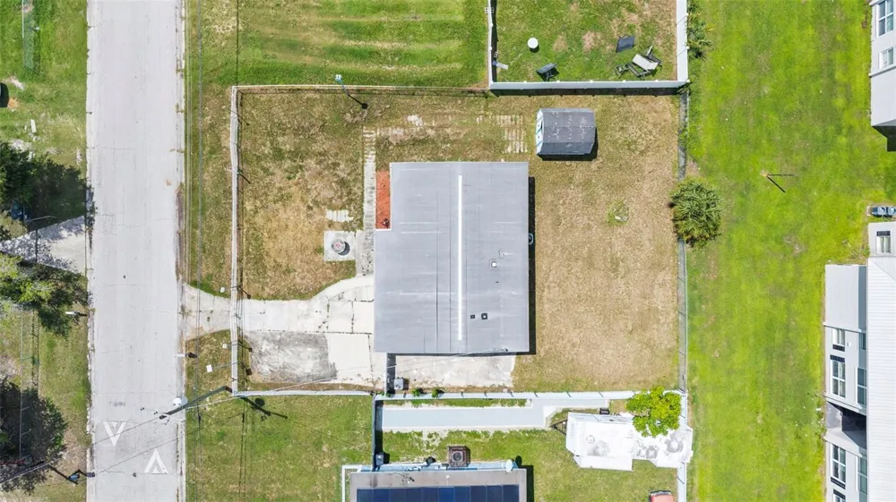 7710 CORAL VINE LANE Tampa, FL 33619