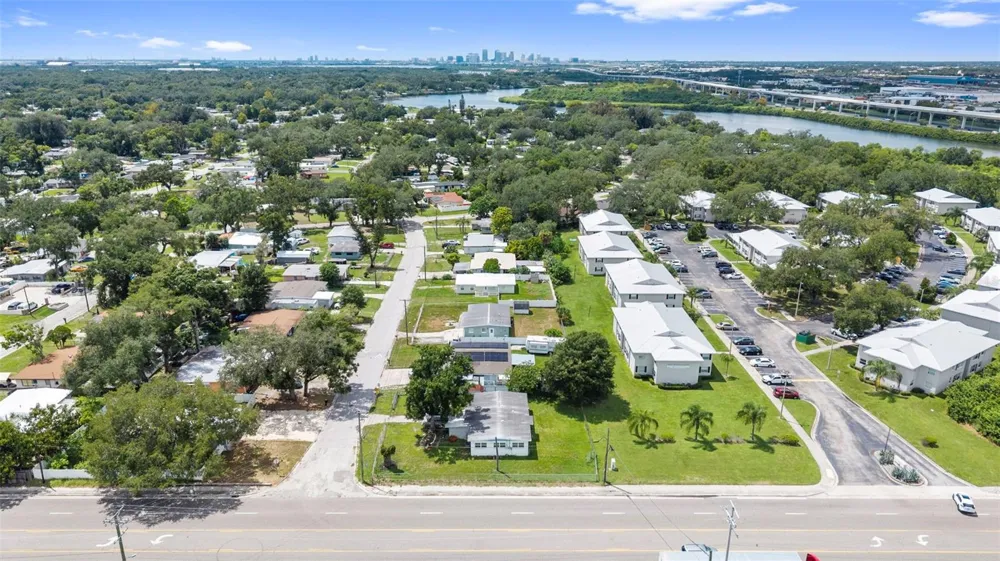 7710 CORAL VINE LANE Tampa, FL 33619