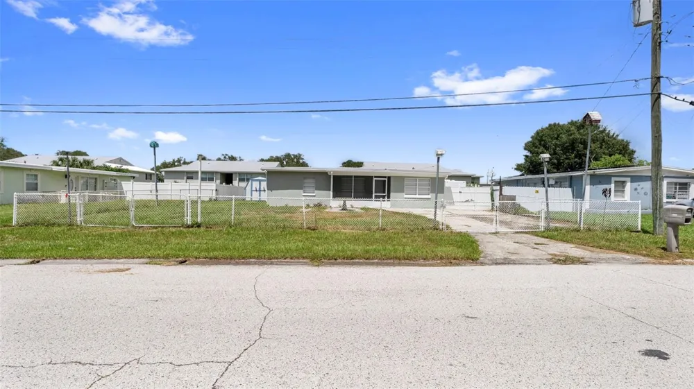7710 CORAL VINE LANE Tampa, FL 33619