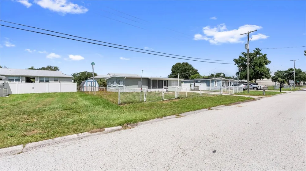 7710 CORAL VINE LANE Tampa, FL 33619