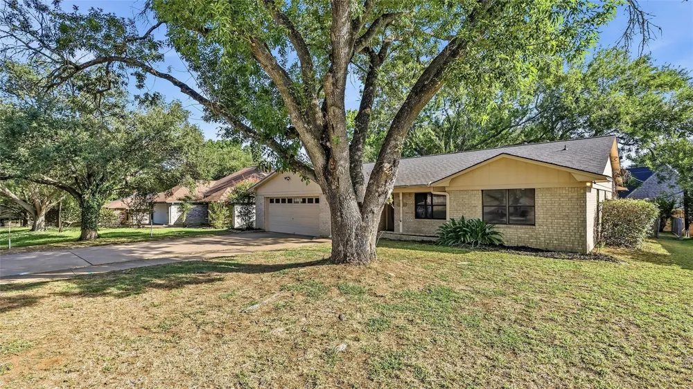 1307 Allison Street Brenham, TX 77833