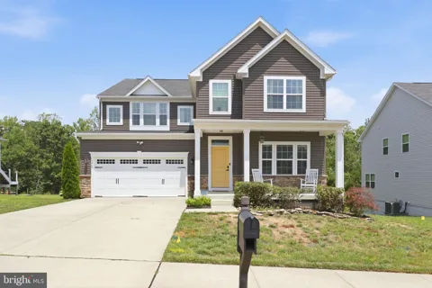 5409 IVY HILL DRIVE