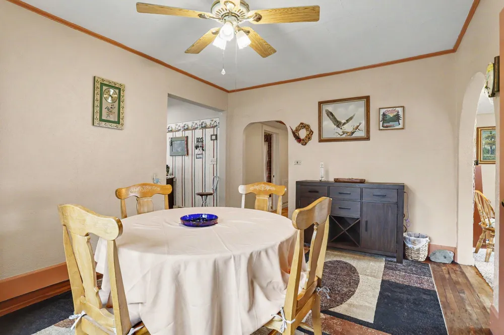 219 4th Street Burr Oak, MI 49030