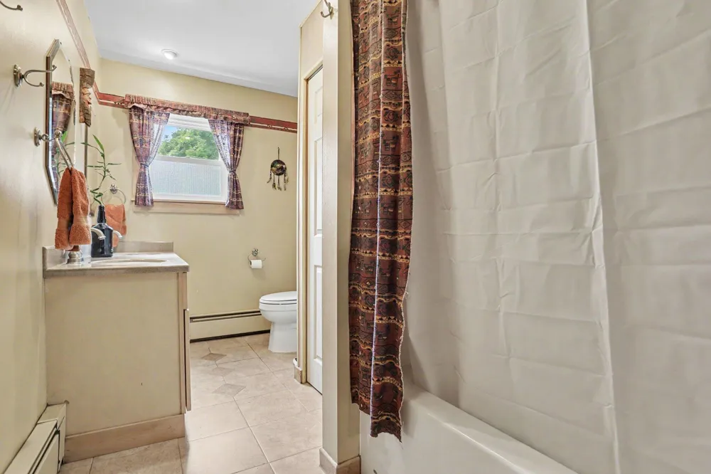 219 4th Street Burr Oak, MI 49030