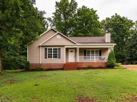 3955 Chucks Court