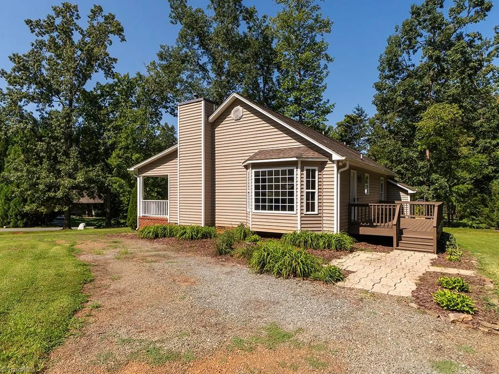 3955 Chucks Court Burlington, NC 27215