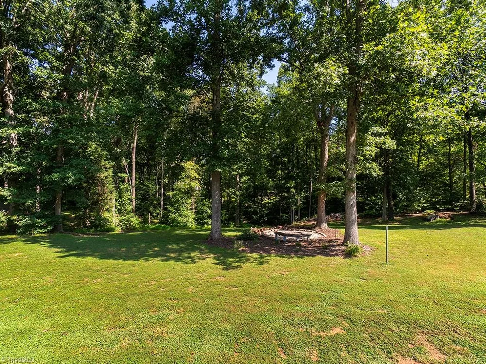 3955 Chucks Court Burlington, NC 27215