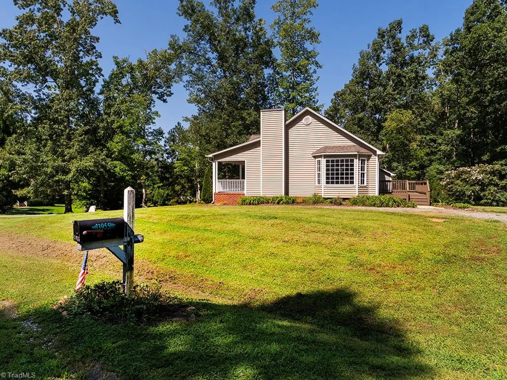 3955 Chucks Court Burlington, NC 27215