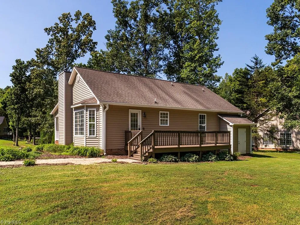 3955 Chucks Court Burlington, NC 27215