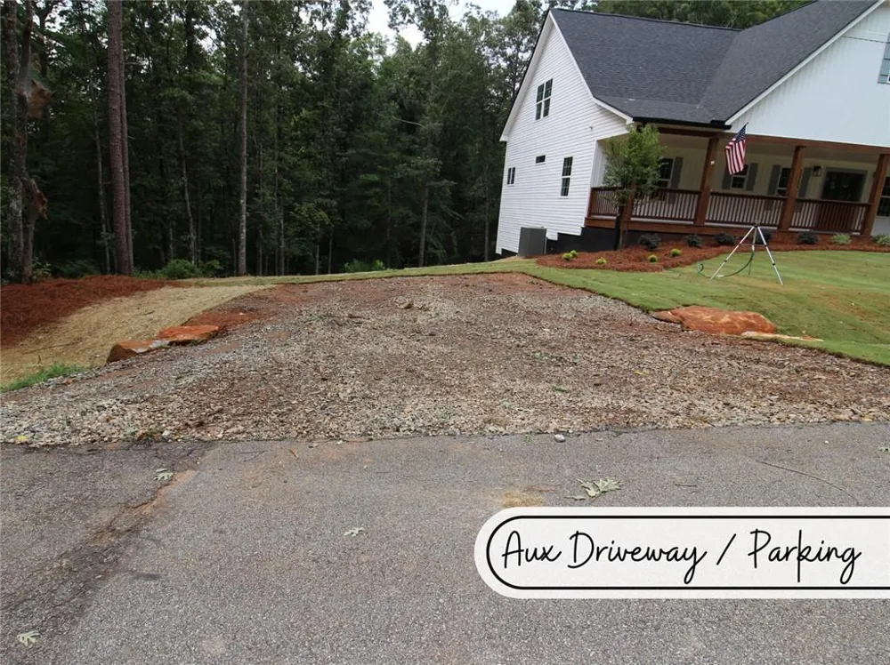 577 Peaceful Valley Drive Cleveland, GA 30528