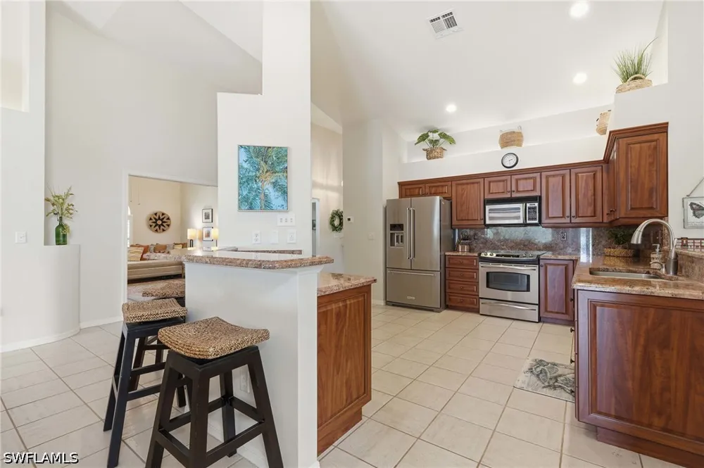 Dresden Court Fort Myers, FL 33912