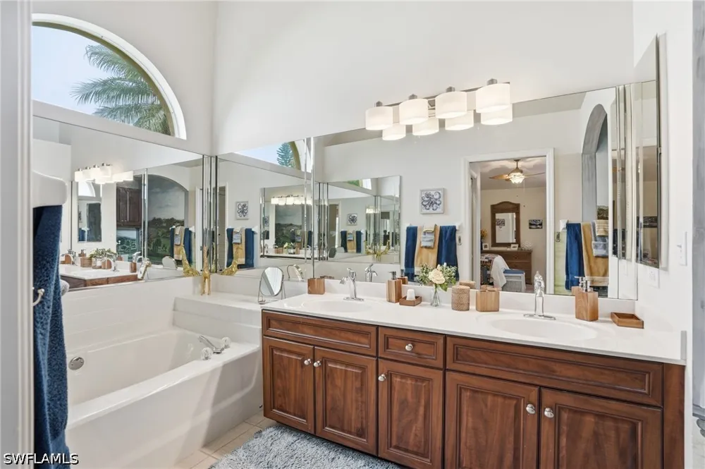 Dresden Court Fort Myers, FL 33912