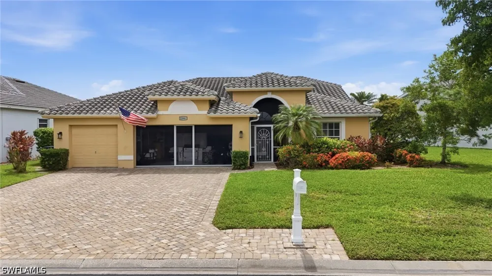 Dresden Court Fort Myers, FL 33912