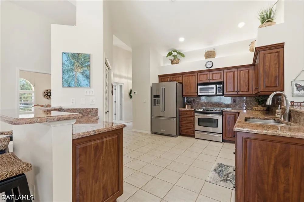 Dresden Court Fort Myers, FL 33912