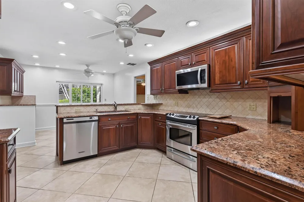 11453 SHADY OAKS LANE North Palm Beach, FL 33408
