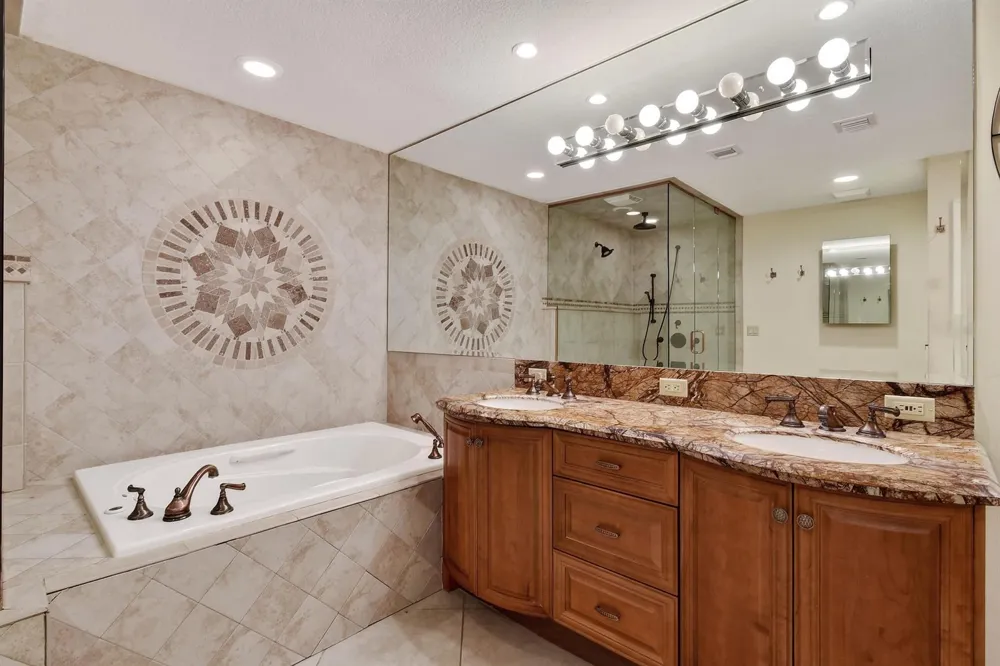 11453 SHADY OAKS LANE North Palm Beach, FL 33408