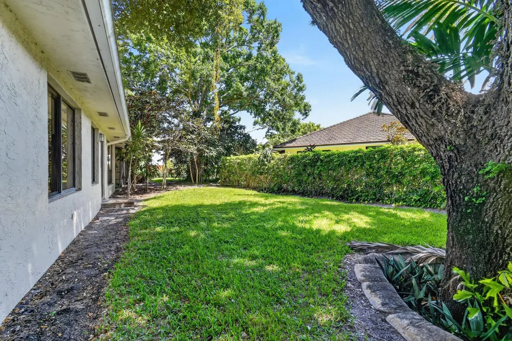 11453 SHADY OAKS LANE North Palm Beach, FL 33408