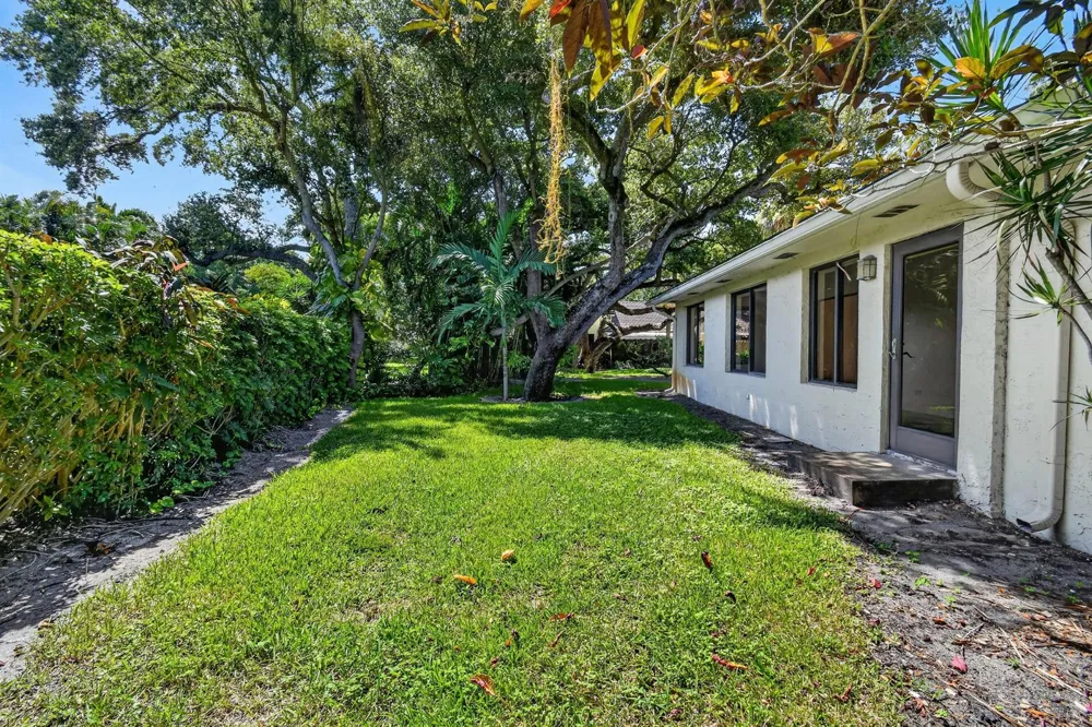 11453 SHADY OAKS LANE North Palm Beach, FL 33408