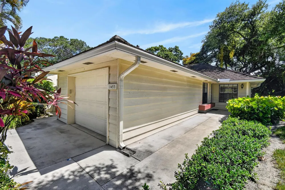 11453 SHADY OAKS LANE North Palm Beach, FL 33408