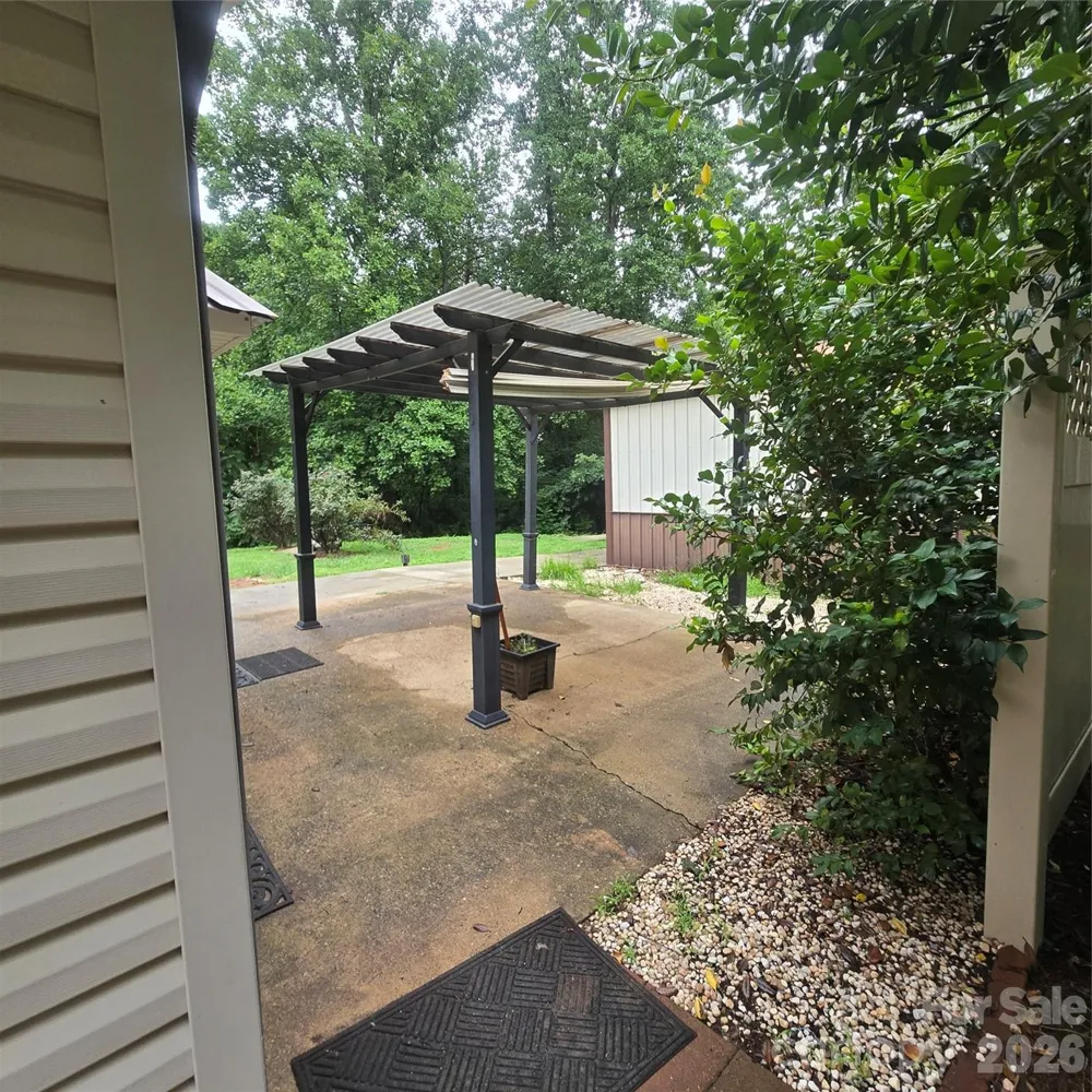 2734 Orchard Street Newton, NC 28658