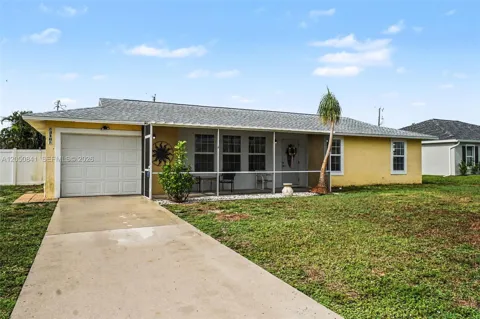 316 SW 19th Ter