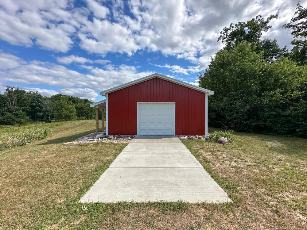 17219 7 Mile Road Reed City, MI 49677