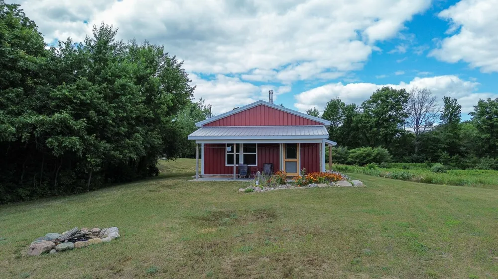 17219 7 Mile Road Reed City, MI 49677