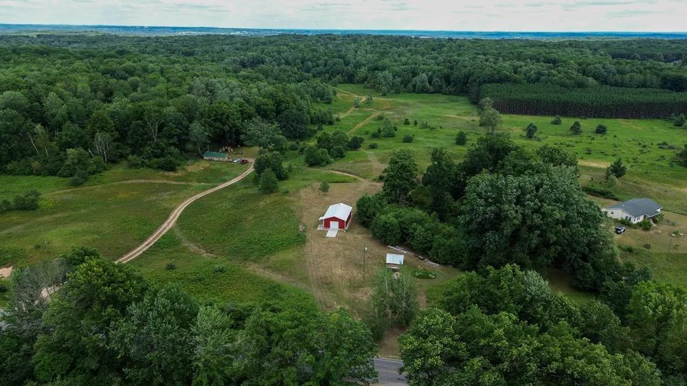 17219 7 Mile Road Reed City, MI 49677
