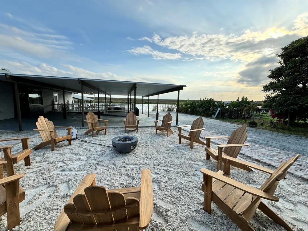 7866 U.S. 441 Okeechobee, FL 34974