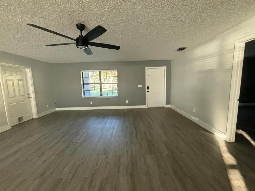 7866 U.S. 441 Okeechobee, FL 34974