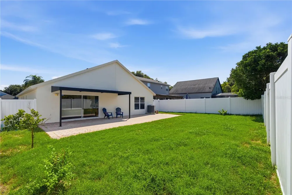 2946 STAR GRASS POINT Oviedo, FL 32766