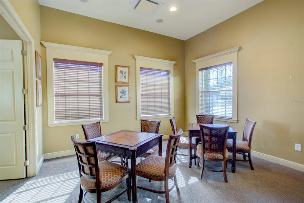 2946 STAR GRASS POINT Oviedo, FL 32766