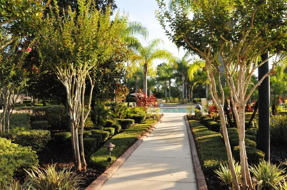 2946 STAR GRASS POINT Oviedo, FL 32766
