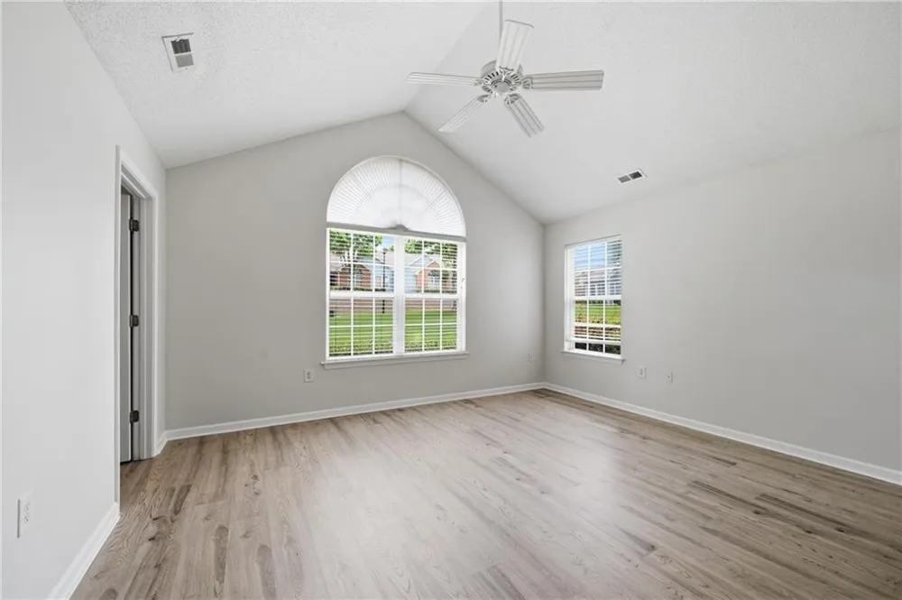 19108 Harvest Ridge Lane #19 Johns Creek, GA 30022