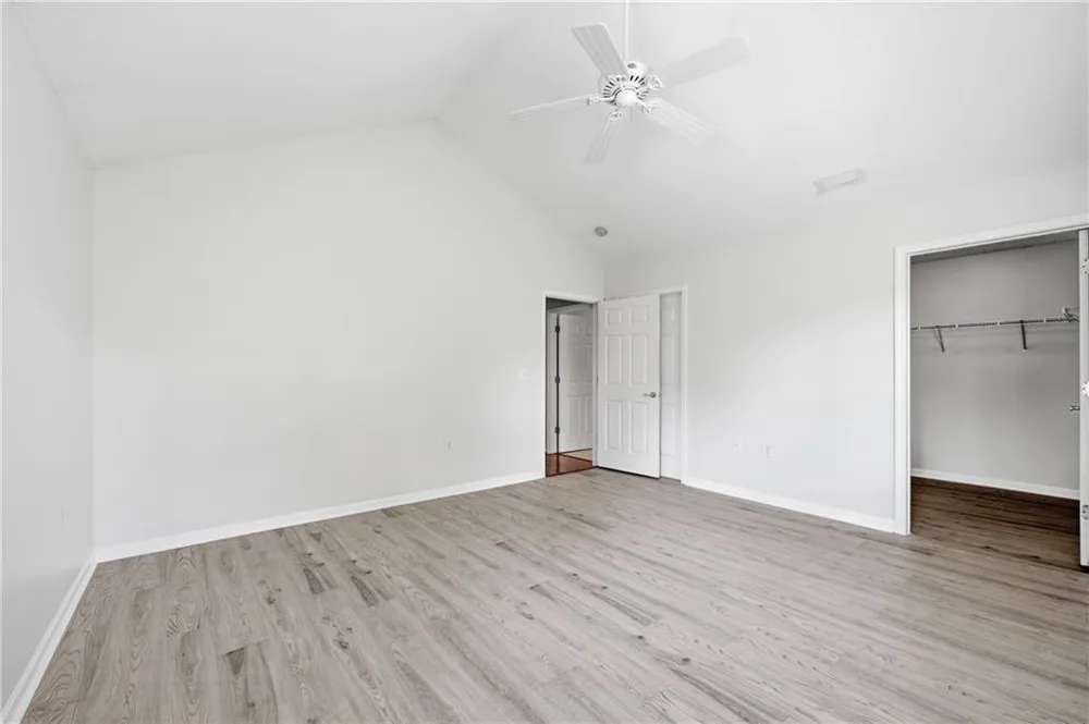 19108 Harvest Ridge Lane #19 Johns Creek, GA 30022