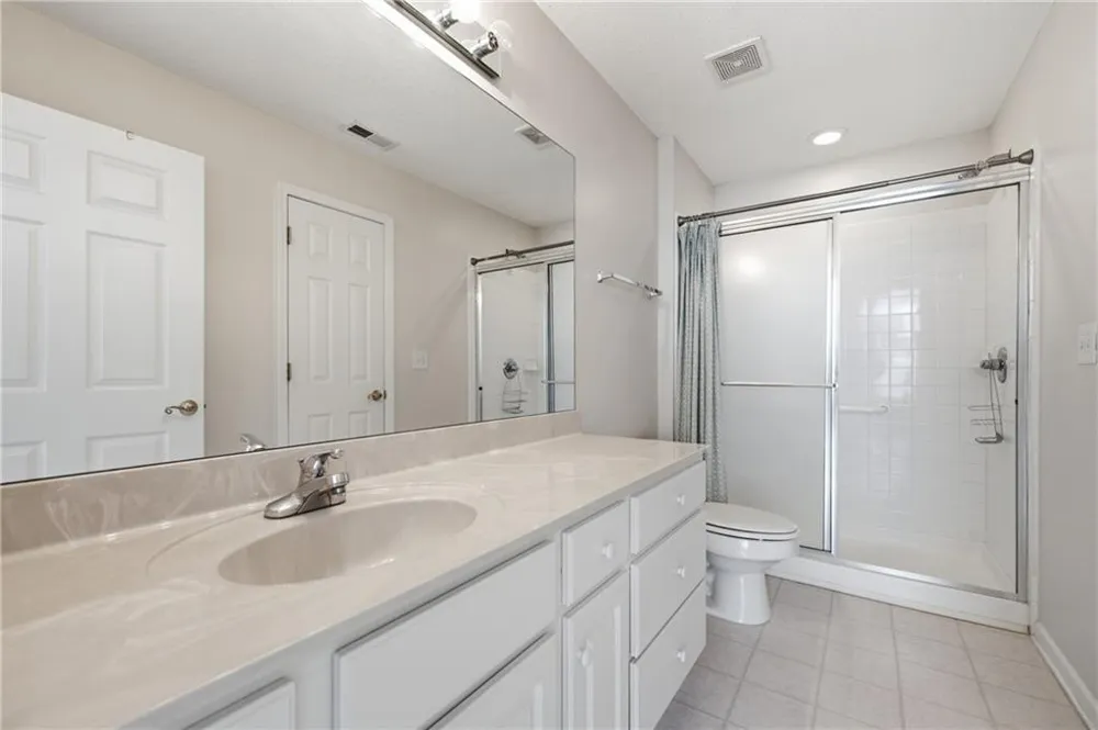 19108 Harvest Ridge Lane #19 Johns Creek, GA 30022