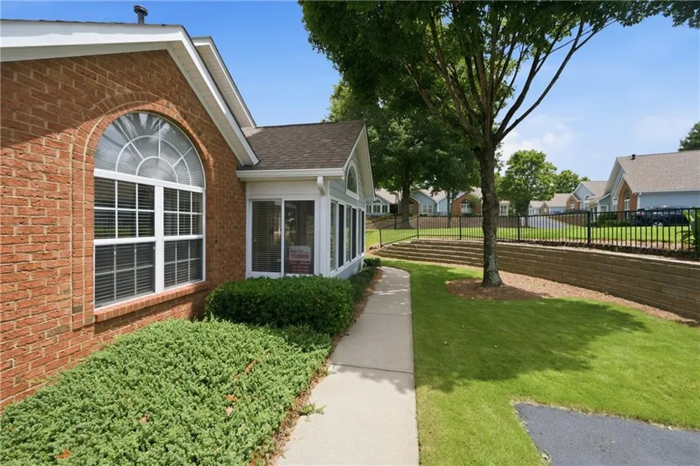 19108 Harvest Ridge Lane #19 Johns Creek, GA 30022