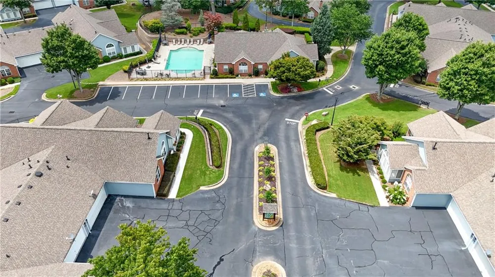19108 Harvest Ridge Lane #19 Johns Creek, GA 30022